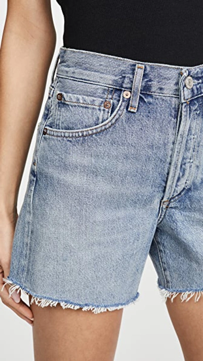 Agolde Riley Distressed-finish Jean Shorts In Light Blue