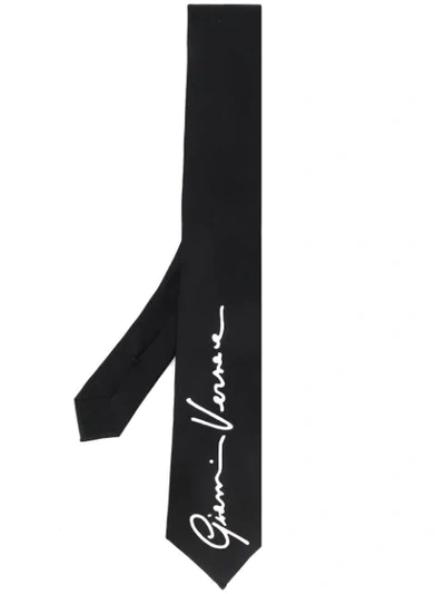 Versace 70mm Signature Logo Silk Tie In Black,white