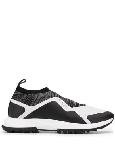 Givenchy 'spectre Runner' Sneakers In White