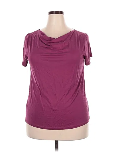 Pre-owned 24/7 Maurices Active T-shirt In Burgundy