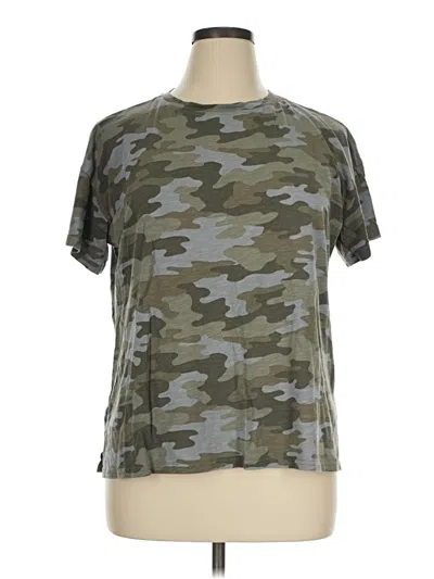 Pre-owned 24/7 Maurices Active T-shirt In Green
