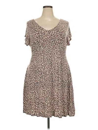 Pre-owned 24/7 Maurices Casual Dress In Tan