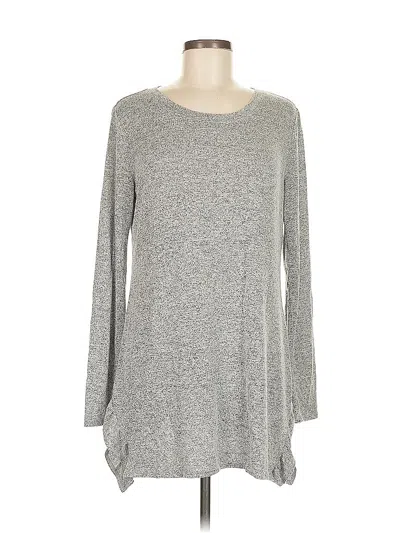 Pre-owned 24/7 Maurices Long Sleeve Top Gray Crew Neck Tops
