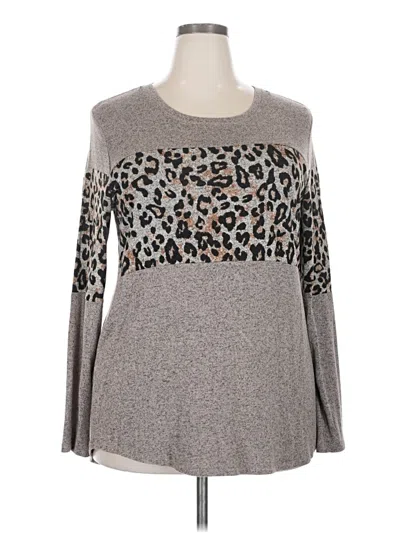 Pre-owned 24/7 Maurices Long Sleeve Top Gray Crew Neck Tops