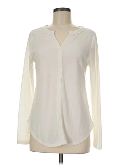Pre-owned 24/7 Maurices Long Sleeve T-shirt In Ivory