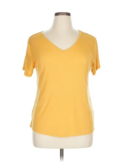 Pre-owned 24/7 Maurices Short Sleeve T-shirt In Yellow