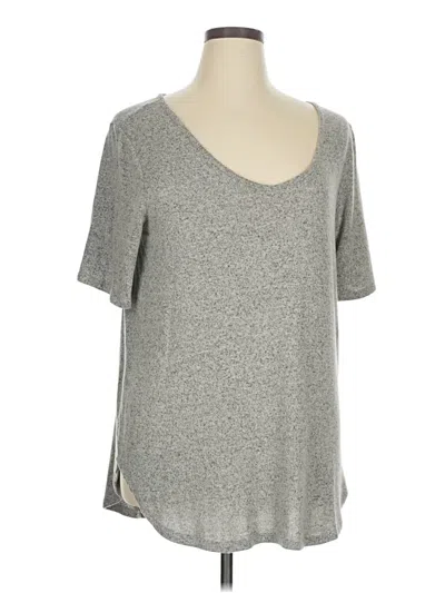 Pre-owned 24/7 Maurices Short Sleeve Top Gray Scoop Neck Tops