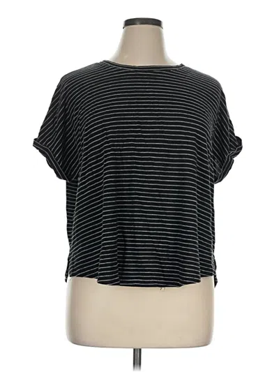 Pre-owned 24/7 Maurices Short Sleeve T-shirt In Black