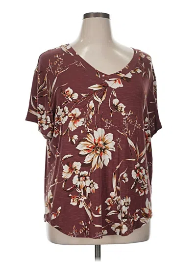Pre-owned 24/7 Maurices Short Sleeve T-shirt In Burgundy