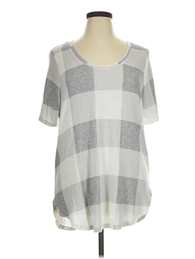 Pre-owned 24/7 Maurices Short Sleeve T-shirt In Gray