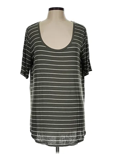 Pre-owned 24/7 Maurices Short Sleeve T-shirt In Gray