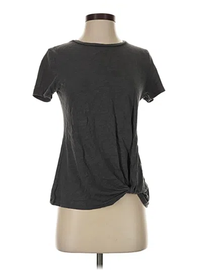 Pre-owned 24/7 Maurices Short Sleeve T-shirt In Gray