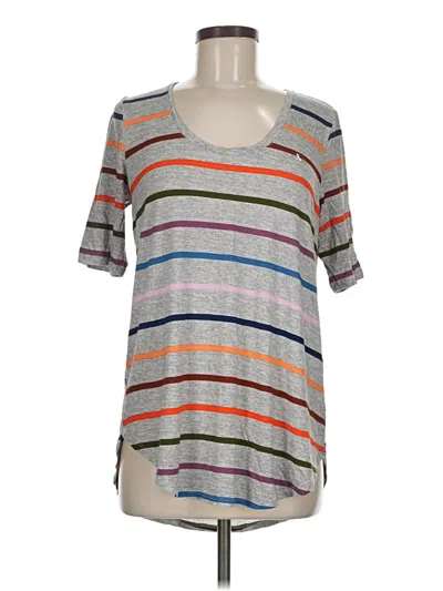 Pre-owned 24/7 Maurices Short Sleeve T-shirt In Gray