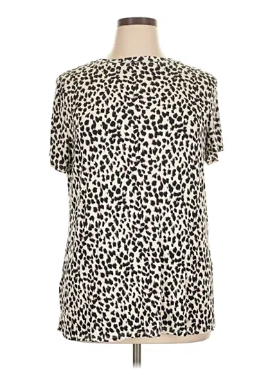 Pre-owned 24/7 Maurices Short Sleeve T-shirt In Ivory