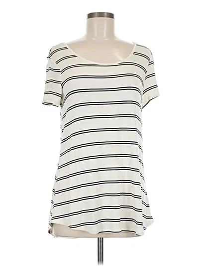 Pre-owned 24/7 Maurices Short Sleeve T-shirt In White