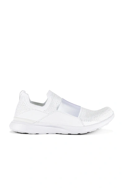 Apl Athletic Propulsion Labs Techloom Bliss 网眼氯丁橡胶套穿式运动鞋 In White