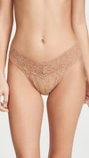 Hanky Panky Signature Lace Low-rise Stretch-jersey Thong In Suntan