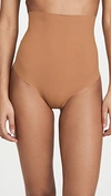 COMMANDO CONTROL THONG CARAMEL,COMMA40045