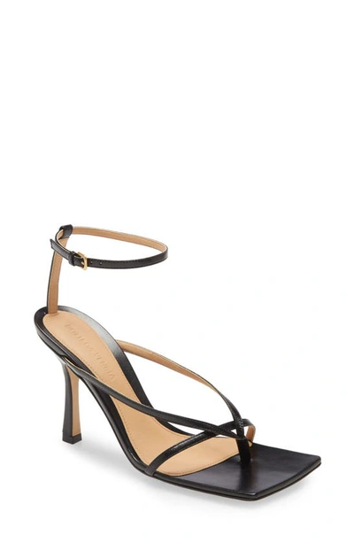 Bottega Veneta 90mm Stretch Leather Thong Sandals In Black