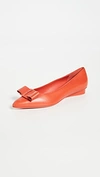 Ferragamo Viva Bow Ballet Flat In Arid Coral