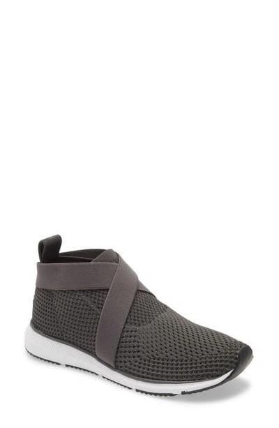 Eileen Fisher Zing Sneaker In Graphite Fabric