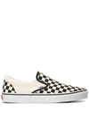 Vans Classic Slip On In Checkerboard Print In White And Black With White Stripe In White
