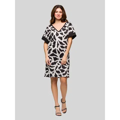 24seven Comfort Apparel Black And White Short Sleeve Knee Length T Shirt Dress