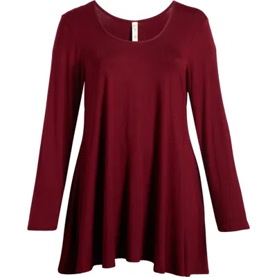 24seven Comfort Apparel Swing Asymmetric Hem Tunic Top In Wine