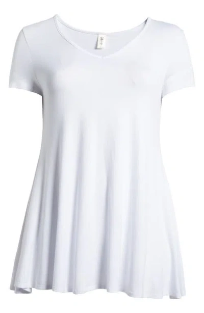 24SEVEN COMFORT APPAREL 24SEVEN COMFORT APPAREL V-NECK JERSEY SWING TOP
