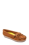 Minnetonka Kilty Plus Driving Moccasin In Brown Suede