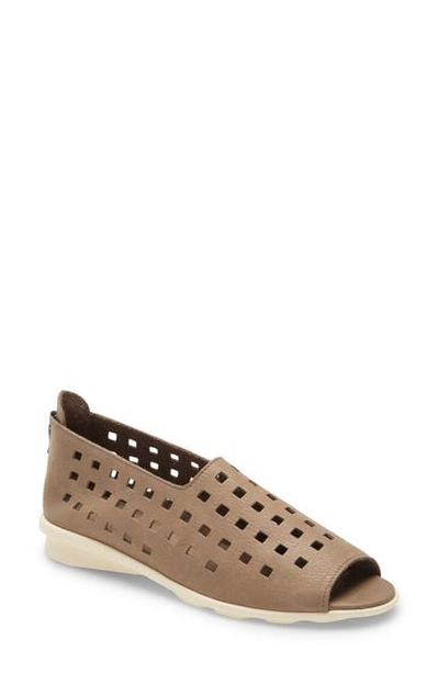 Arche 'drick' Flat In Sabbia Nubuck