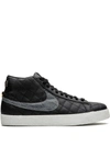 Nike X Supreme Blazer Sb Sneakers In Black