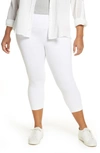 Lyssé Denim Capri Leggings In White In White