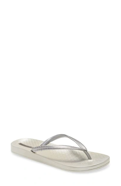 Ipanema Ana Metallic Iv Flip Flop In Silver/ Silver/ Dark Grey