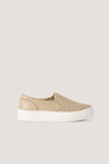 NA-KD BRAIDED SLIP IN TRAINERS - BEIGE