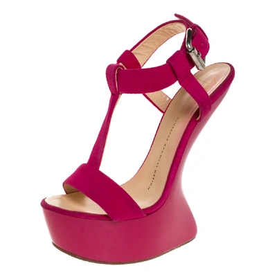 Pre-owned Giuseppe Zanotti Pink Suede T Strap Platform Heel Less Wedge Sandals Size 37.5