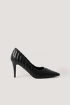 NA-KD QUILTED POINTY PUMPS - BLACK