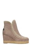 MOU ESKIMO JUTE LOW HEELS ANKLE BOOTS IN GREY SUEDE,11342265