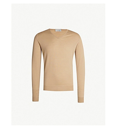 John Smedley Blenheim V-neck Wool Jumper In Camel