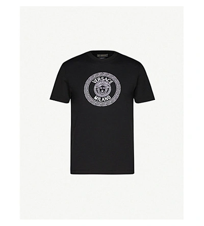 Versace Logo-embroidered Embellished Cotton T-shirt In Nero Bianco