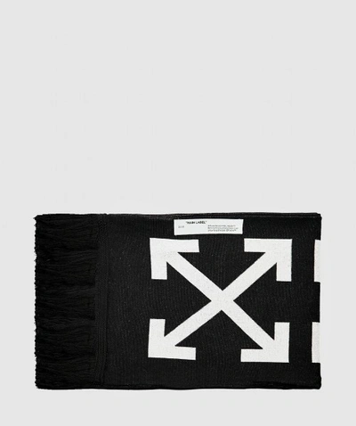 Off-white Thermo Man Scarf In Black