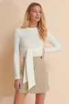 MISSLISIBELL X NA-KD OVERLAP ONE BUTTON SKIRT - BEIGE