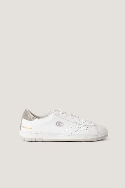 Champion Low Cut Trainers Court Club - White In White/silver