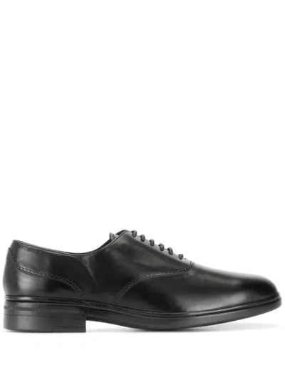 Bally Pinked-edge Oxford Shoes In Black