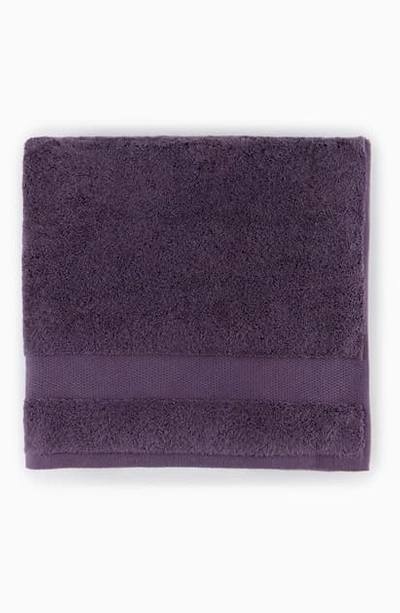 Sferra Bello Hand Towel In Aubergine