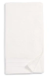 Ugg Classic Luxe Hand Towel In Snow