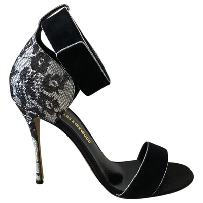 Pre-owned Nicholas Kirkwood Sandals In Black