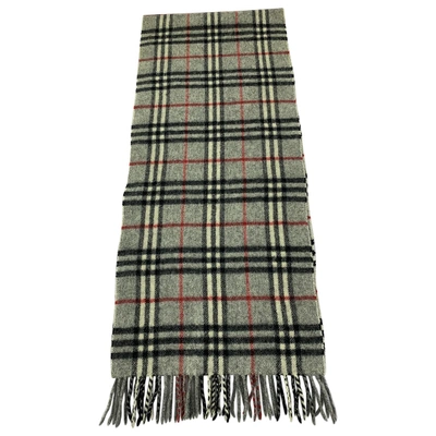 Pre-owned Burberry Wool Scarf In Grey