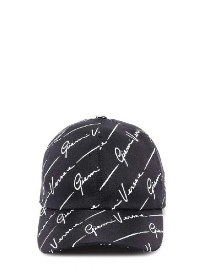 Versace Gv Signature Print Cap In Black