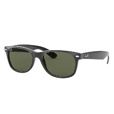 Ray Ban New Wayfarer Classic Sunglasses Black Frame Green Lenses 55-18